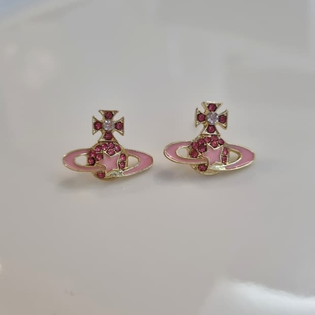 비비안웨스트우드 업사이클링 핑크스타 귀걸이