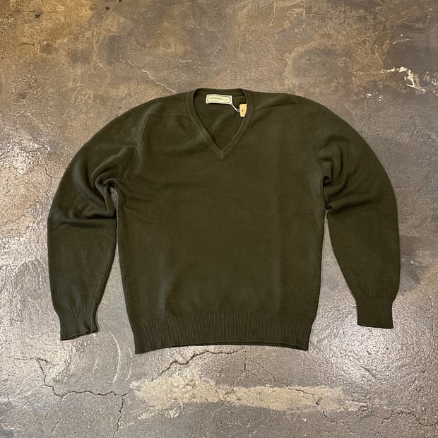 80s 버버리 x 글렌맥 스코틀랜드 질롱 램스울 브이넥 니트 L