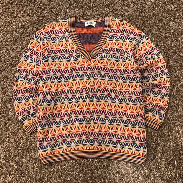 미쏘니 울 멀티컬러 패턴 니트