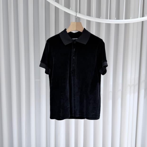 (A+/48) / 톰포드 블랙 벨벳 벨루어 폴로 반팔 티셔츠