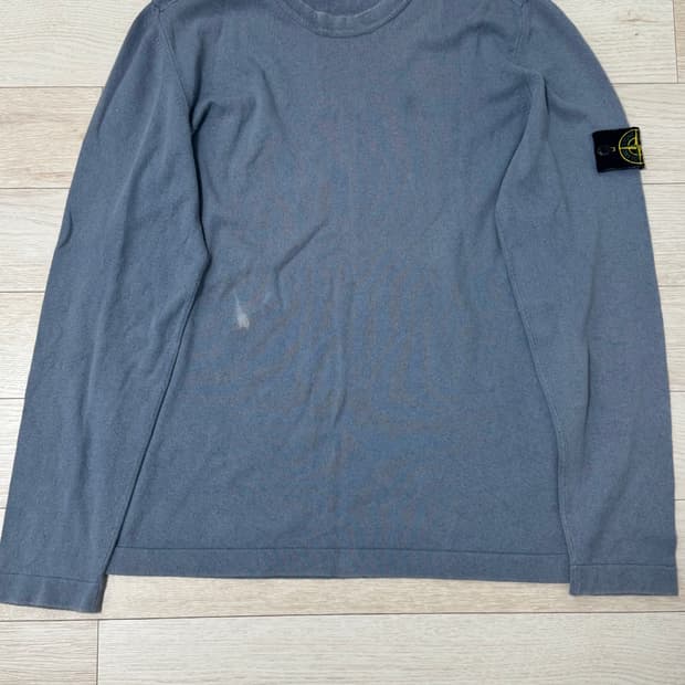 스톤아일랜드 롱슬리브 맨투맨