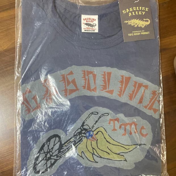 토이즈 맥코이 반팔티