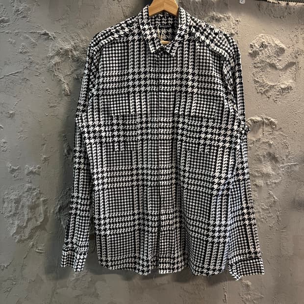 42 발망 BALMAIN 하운드투스 체크 셔츠 블랙 화이트