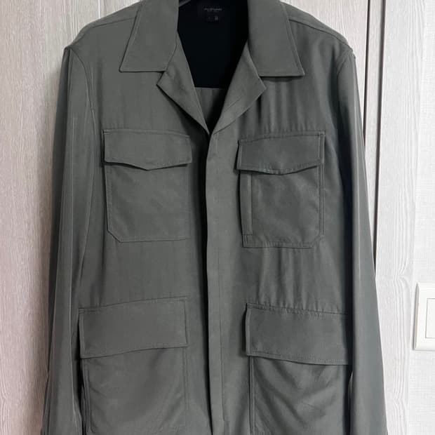 질스튜어트뉴욕 트윌 사파리 점퍼 판매합니다