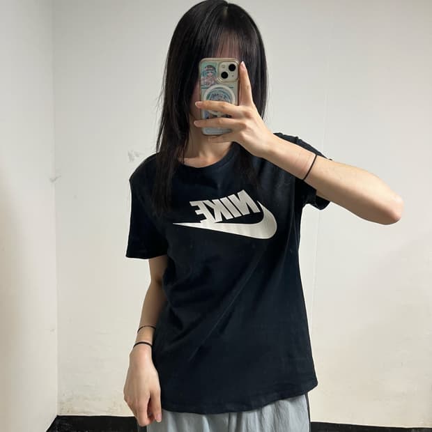 Nike Black T-Shirt
