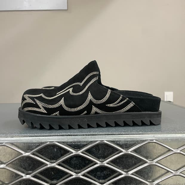 코드넘버파사 카우보이 스웨이드 250