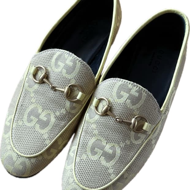 구찌 여성 GG 로퍼 EU35 220 사이즈