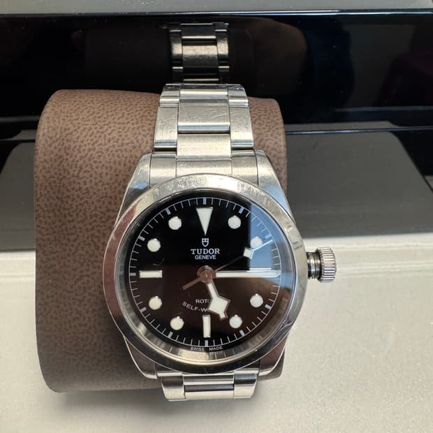 Tudor 블랙베이36