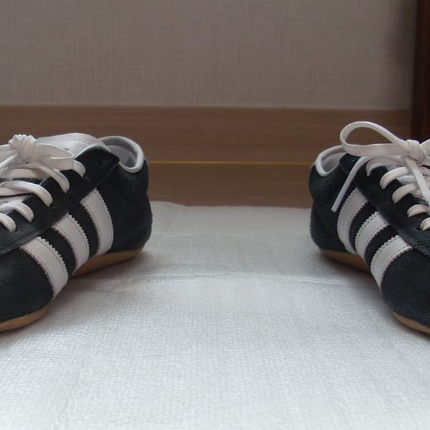 아디다스 도쿄 블랙