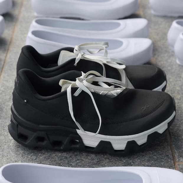 온러닝xpaf 클라우드몬스터 하이퍼 블랙 270