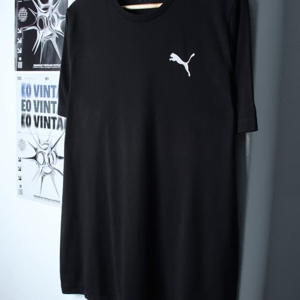 (L-XL) 퓨마 반팔 티셔츠 스몰로고 블랙-H31703