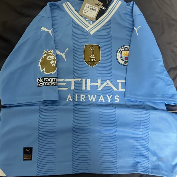 [새상품, 정품] 맨시티 홈 어센틱 챔스우승패치 데브라이너 L