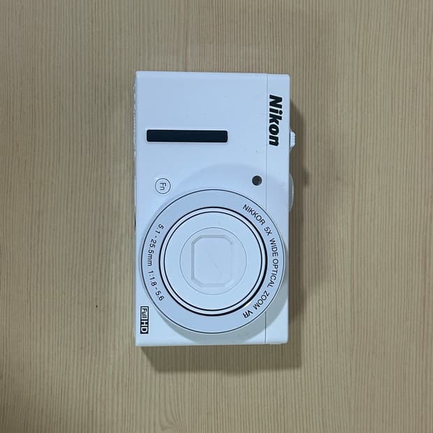 니콘 쿨픽스 p340