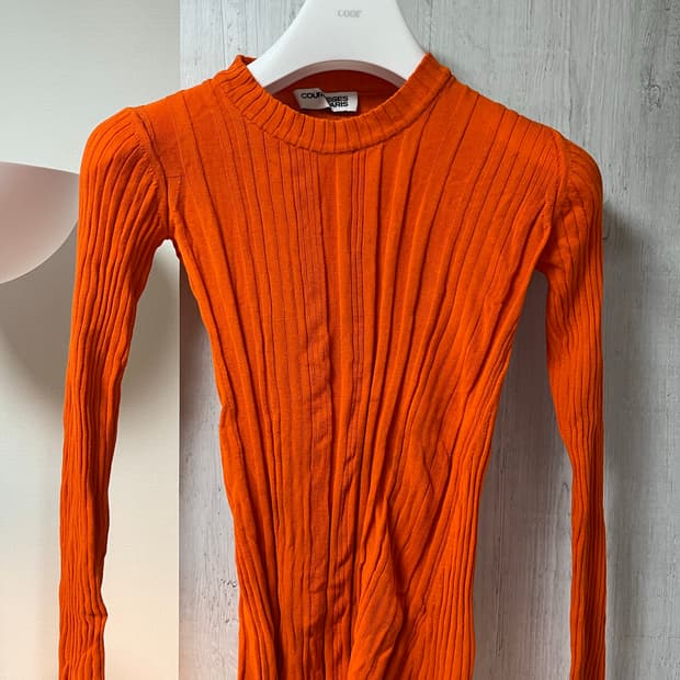 꾸레쥬 오렌지 슬리브