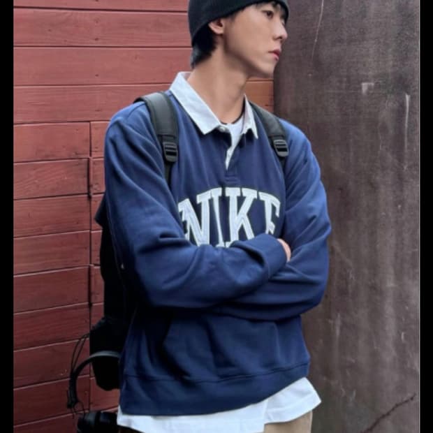 주우재 나이키 카라 맨투맨