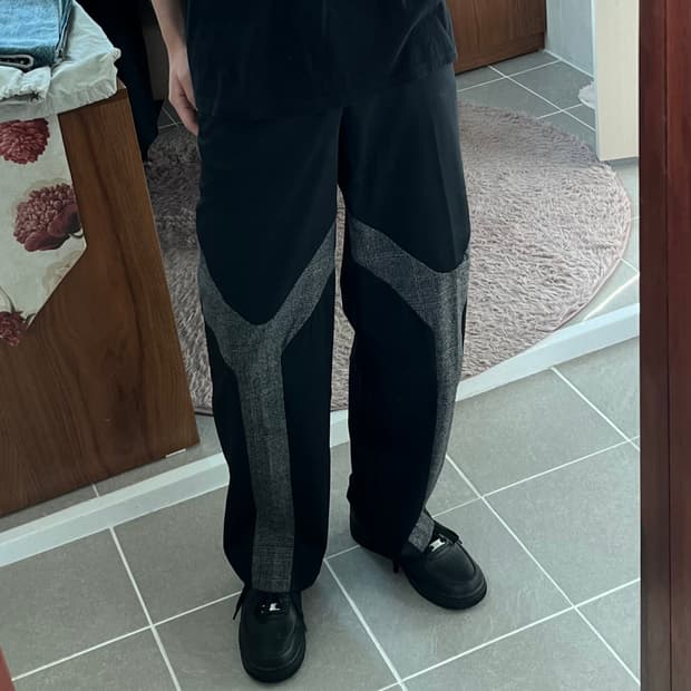 [S] 3 Direction Trousers Type D