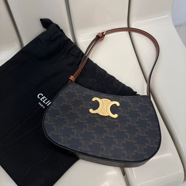 [A+ 정품] 셀리는 미디엄 틸리백 탄