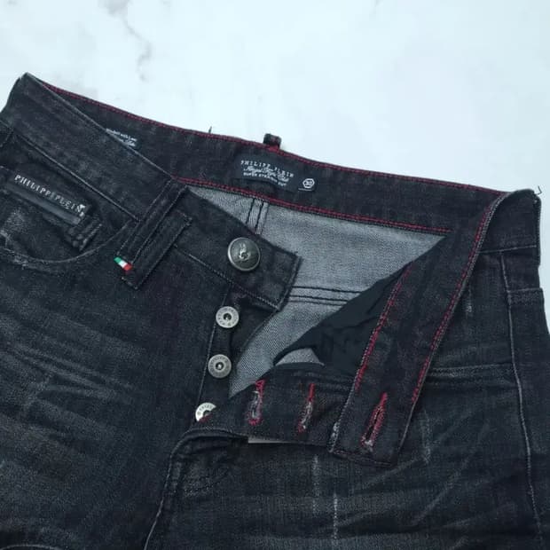 필립플레인 남성 블랙 슈퍼 스트레이트 청바지 30