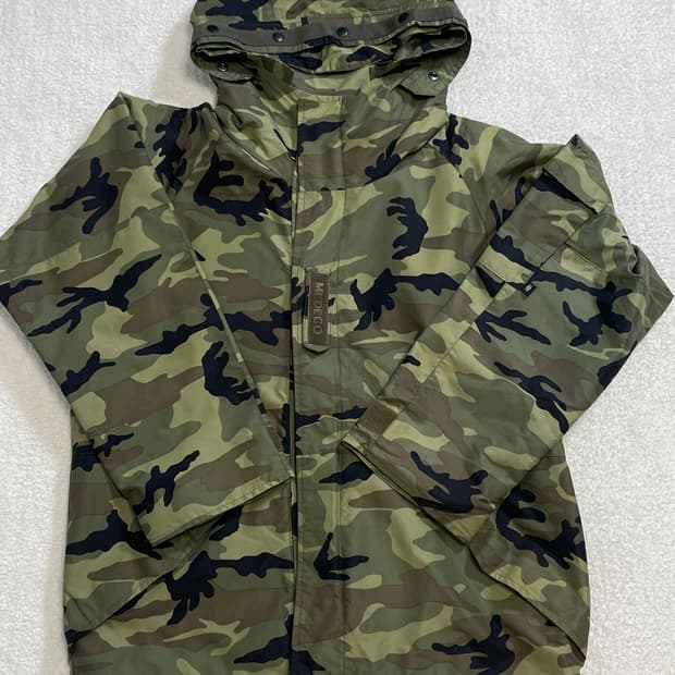 메데코 고어텍스 밀리터리 자켓