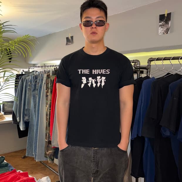 00‘s The Hives Veni Vidi Vicious album T