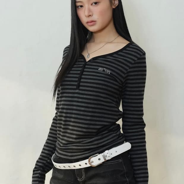 애즈온 위니 스트라이프 티셔츠