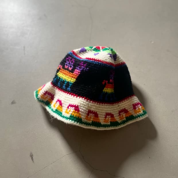 Vintage Peruvian Hand Knit Bucket Hat