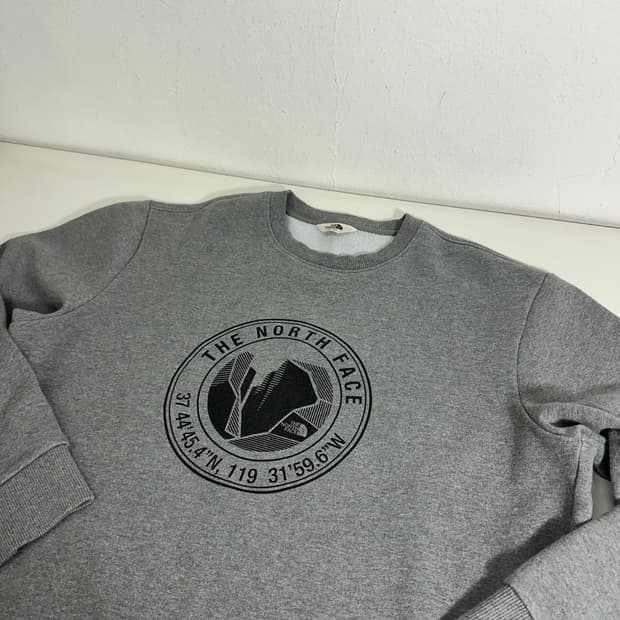 XL 노스페이스 그레이 맨투맨