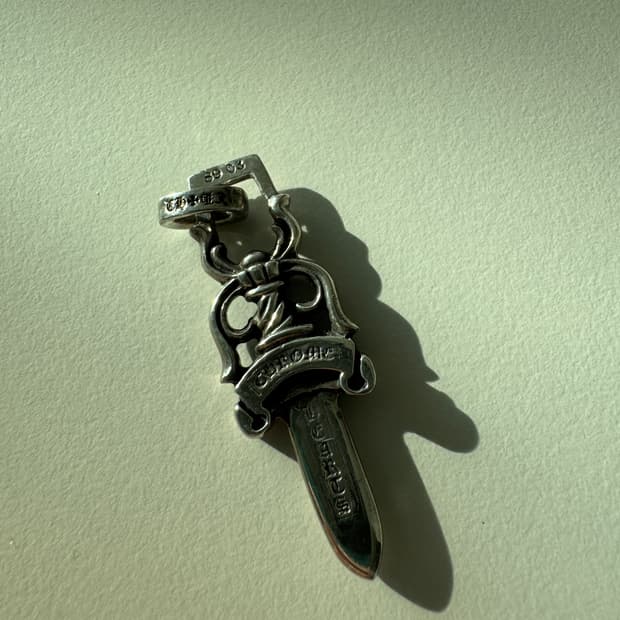 크롬하츠 대거m 펜던트