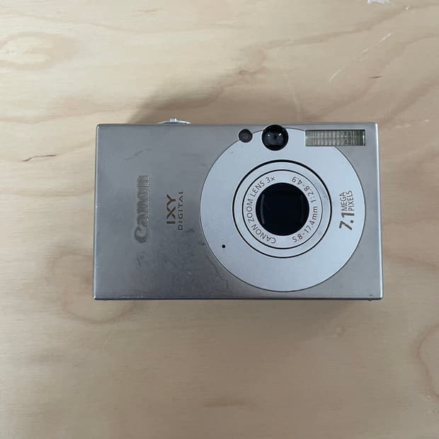캐논 익시 10 익서스 70 (canon ixy 10/ ixus 70)