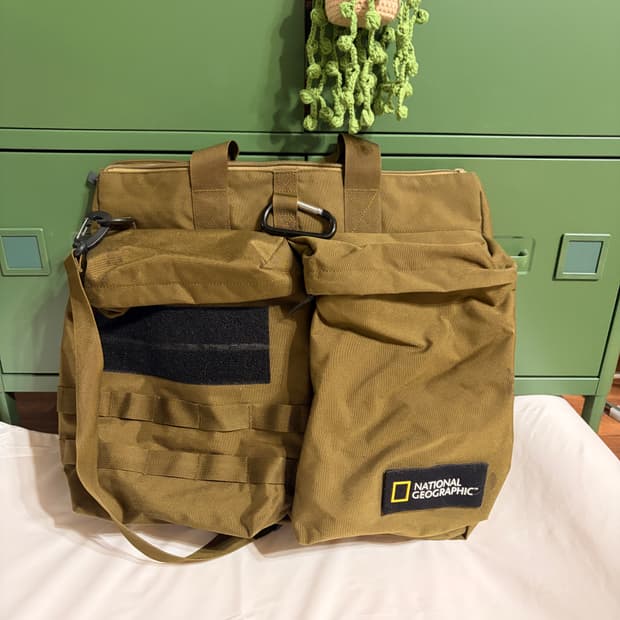 네셔널지오그래픽 나일론 토트백