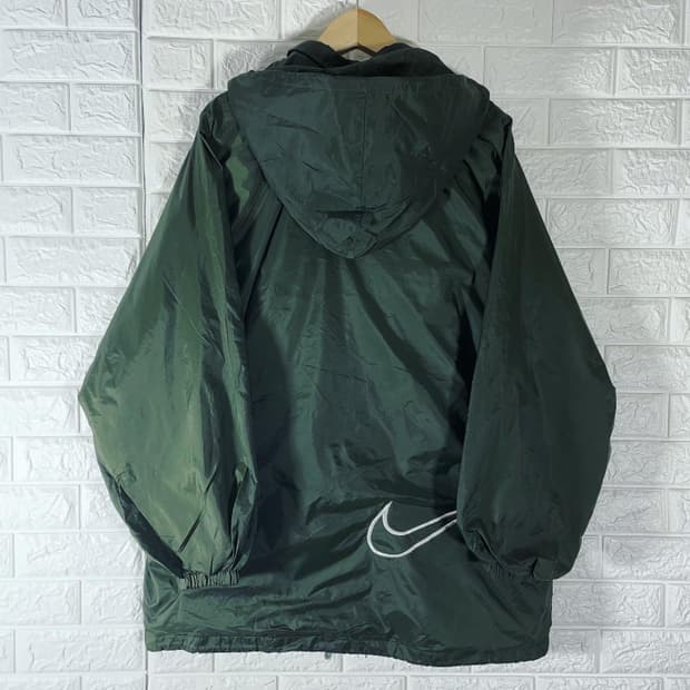 나이키90”s 올드스쿨 빅스우시 바람막이 돕바코치자켓