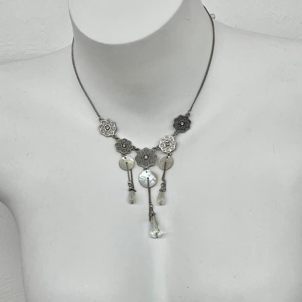 오리엔탈 자개 드롭 네크리스