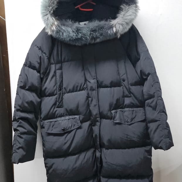 아놀드바시니 후드 폭스퍼 롱 패딩 블랙  L