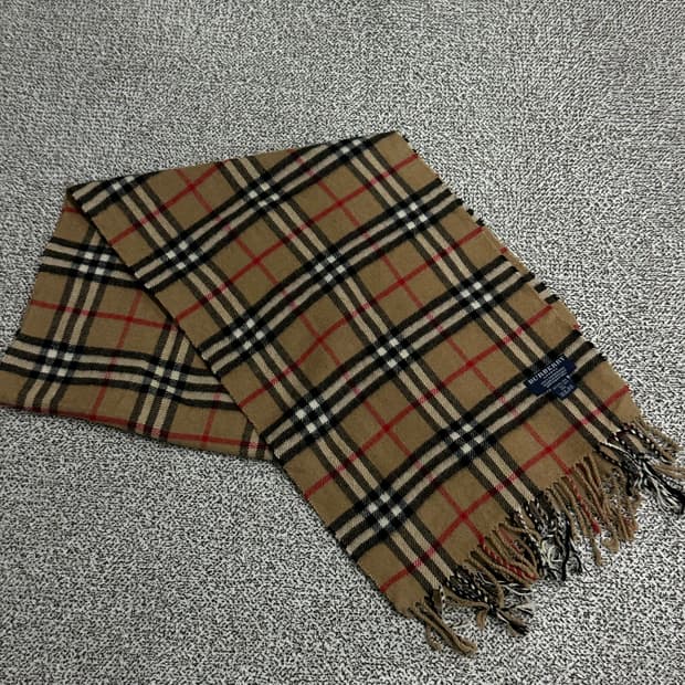 버버리 캐시미어 머플러 노바체크