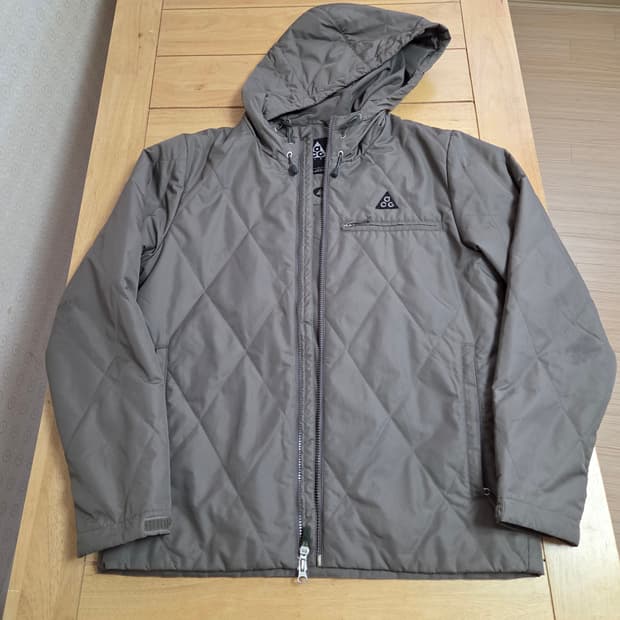 100 나이키 acg패딩