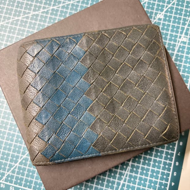 보테가베네타 인트레치아토 반지갑 / 바이컬러 / 저렴판매