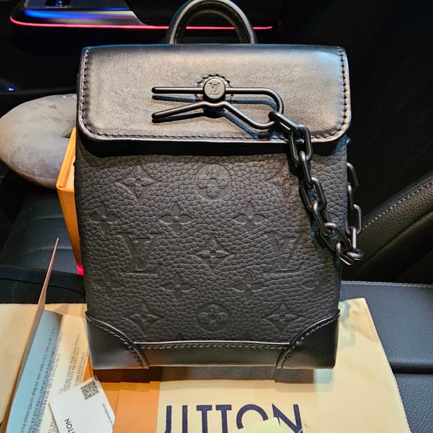 루이비통 토리옹 스티머 나노 크로스백 24년 신형 (새상품)