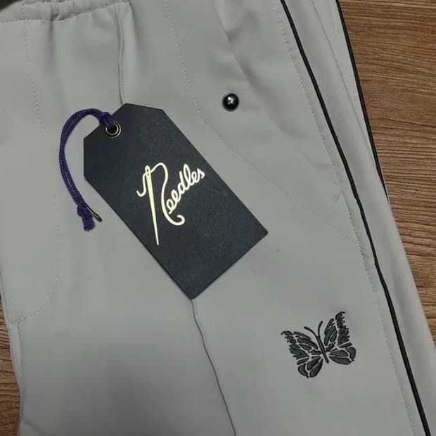 니들스 트랙 팬츠