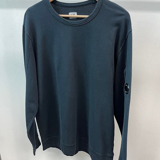 110) CP컴퍼니 렌즈 맨투맨 