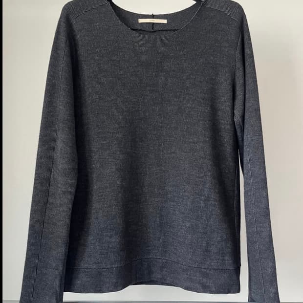 golem wool knit sweater