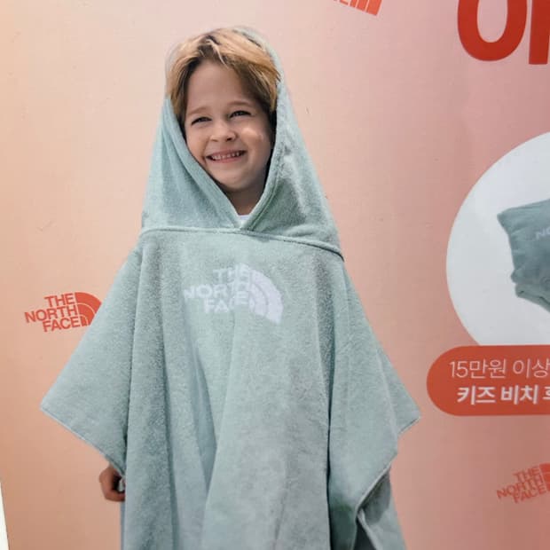 노스페이스 키즈 후드형 비치타월 새상품