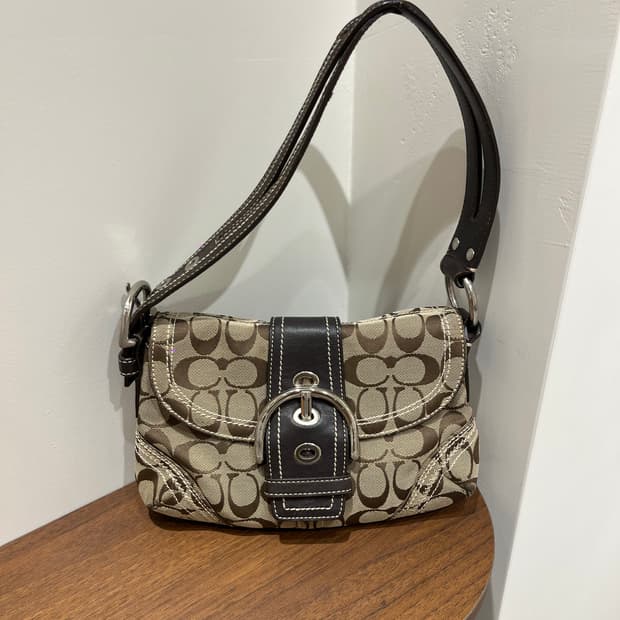 Coach Basic Shoulder Bag