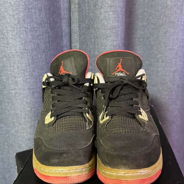 나이키 에어 조던4 브레드