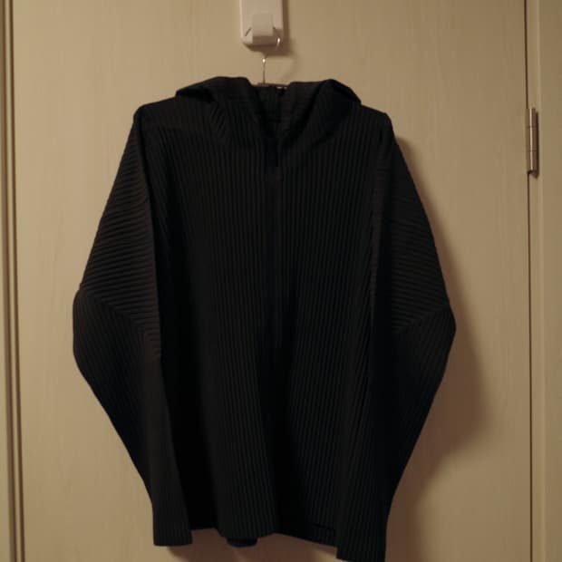 [3]이세이미야케 옴므플리세 후드집업