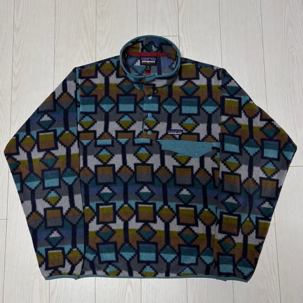 [XS] 파타고니아 신칠라 아즈텍