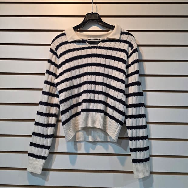 (여성) 줄무늬 크롭 숏 넥카라 울 니트