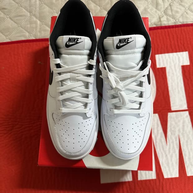 덩크 로우 흰검 우먼즈 290사이즈