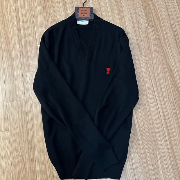 (2xl) 아미 스몰 하트 블랙 니트