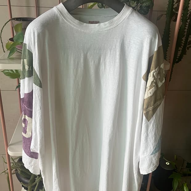 Kapital Pennant surfers huge tee