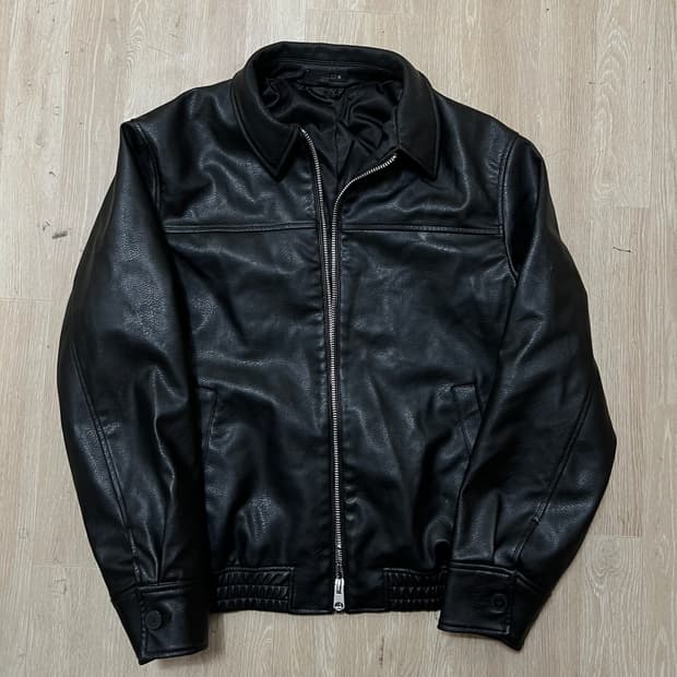 자라 남성 오버사이즈 라이더 봄버 가죽자켓 M/95 